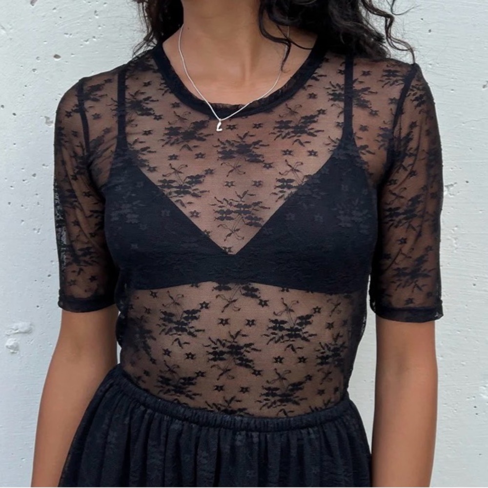 A Bronze Age Melrose stretch lace top